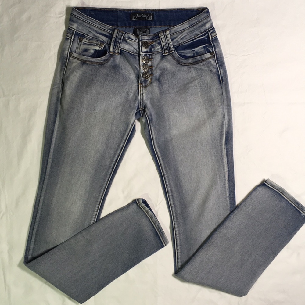 Jeans colony use condition